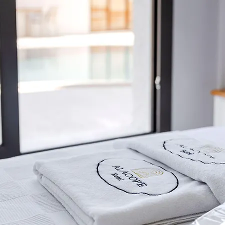 Alacope Hotel *